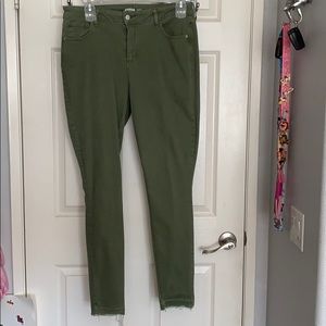 Green skinny jeans